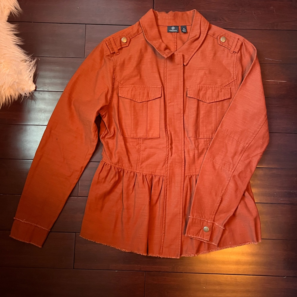 Versona Jacket
